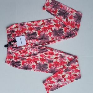 Agnes & Dora Blushful Floral Leggings
